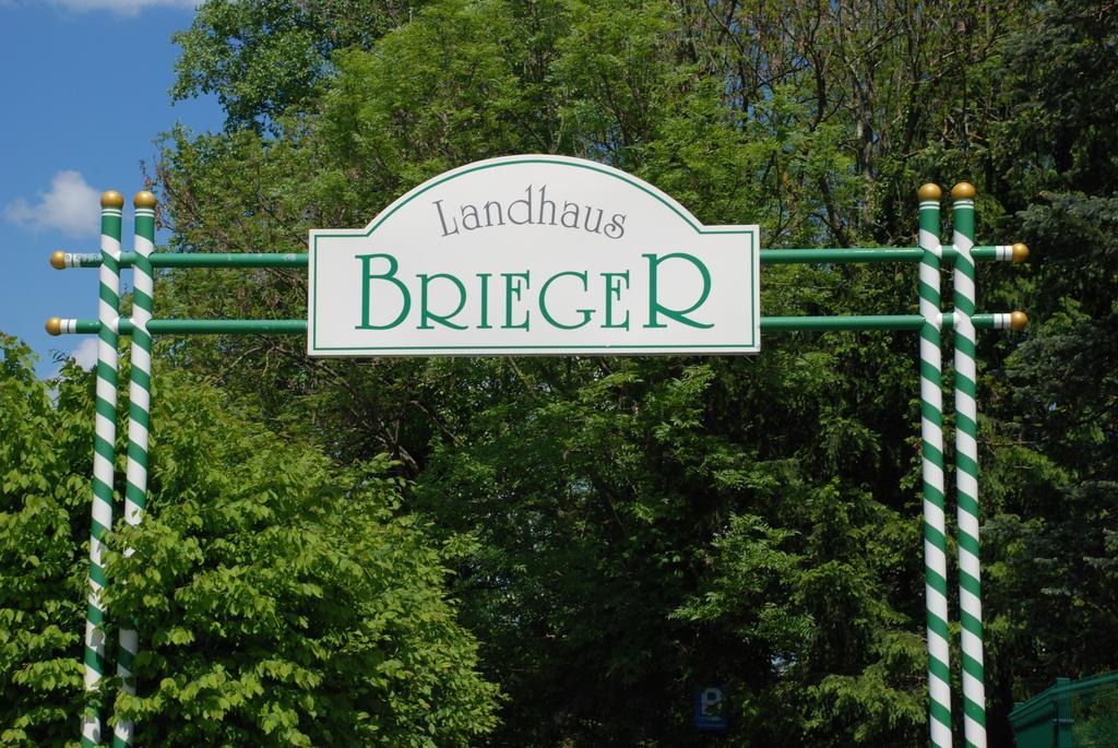 Landhaus Brieger Henndorf am Wallersee Exterior foto
